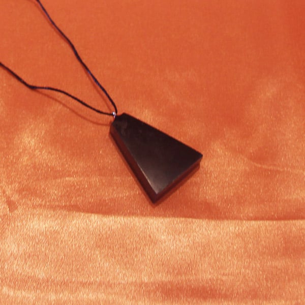 Shungite pendentif trapèze | Arkanova